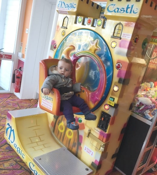 Cayton Bay Holiday Park, Park Resorts, Amusements, Cayton Bay Holiday Park, Park Resorts, Amusements,