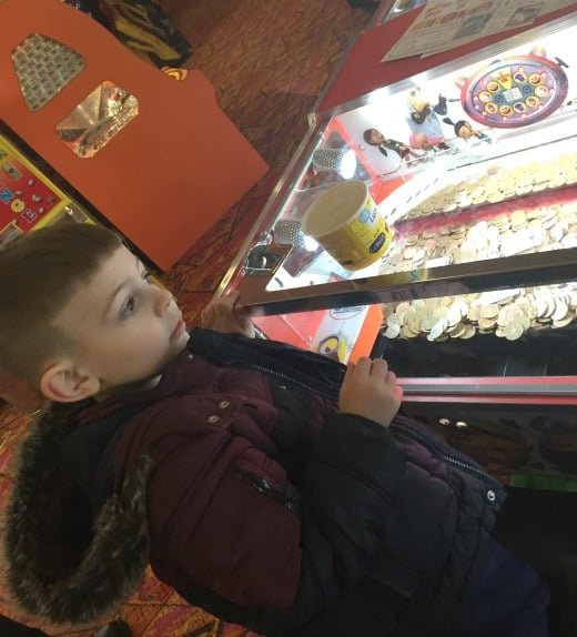 Cayton Bay Holiday Park, Park Resorts, Amusements, Cayton Bay Holiday Park, Park Resorts, Amusements,